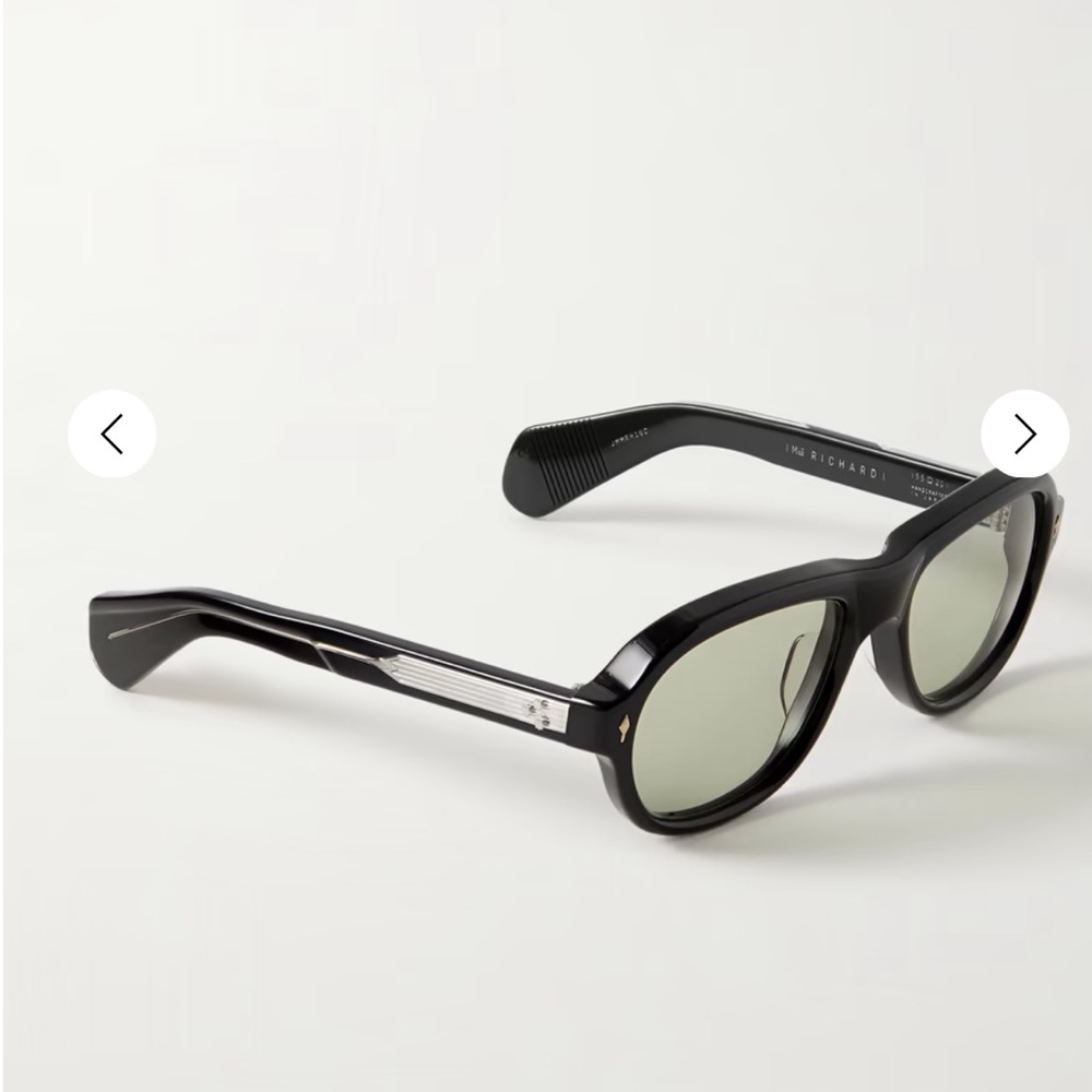 Elegant Black Sunglasses - Picture 2 of 8